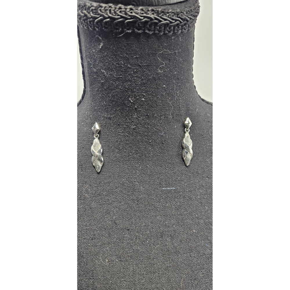 Vintage Silver Tone Twisted Leaf Drop Earrings Dangle‎ Retro Minimalist Chic